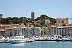 Hafen Mit Luxus-Yacht In Cannes