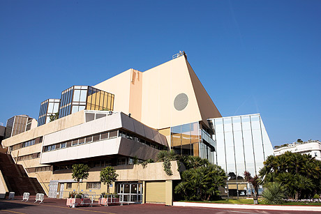 Luxury building in Cannes photo