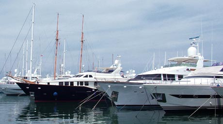 Private yachts Cannes photo